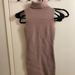 Elegant Pink Sleeveless Turtleneck Dress